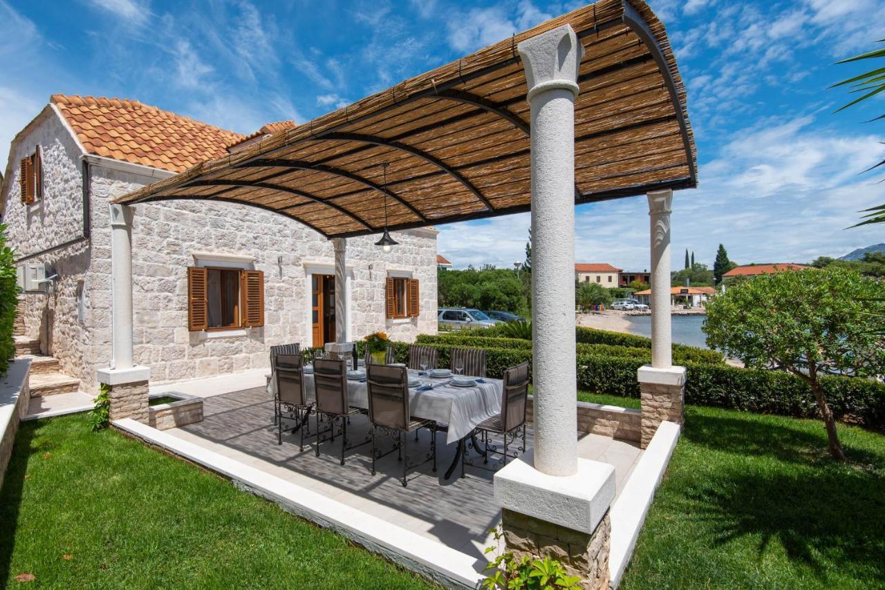 Villa Loviste Paradise Екстериор снимка